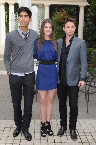 NicolaPeltz LastAirbenderPhtocall Paris (19)