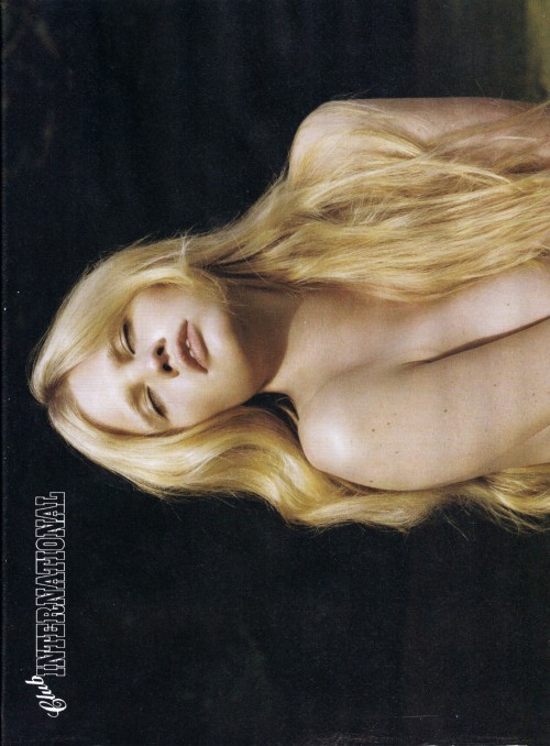 LaraStone@IDWinter2009^58650 justfreepics dot org