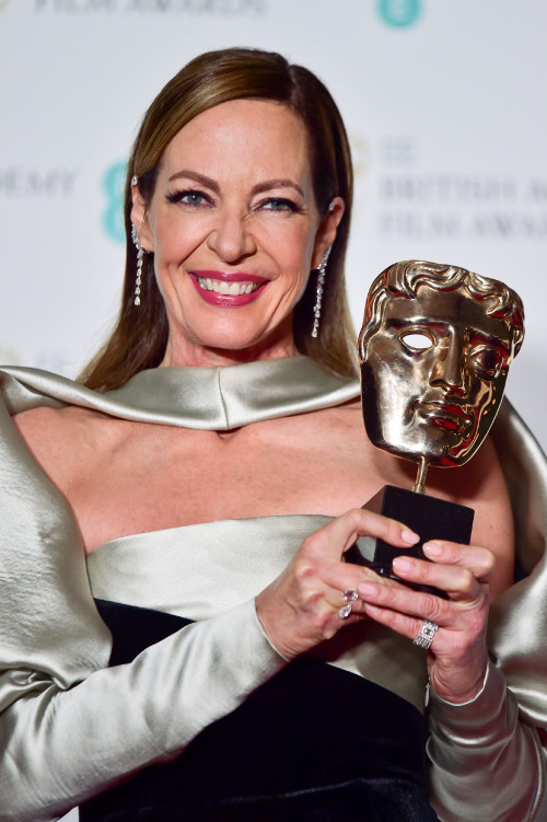 Allison Janney 71st British Academy Film Awards (27)