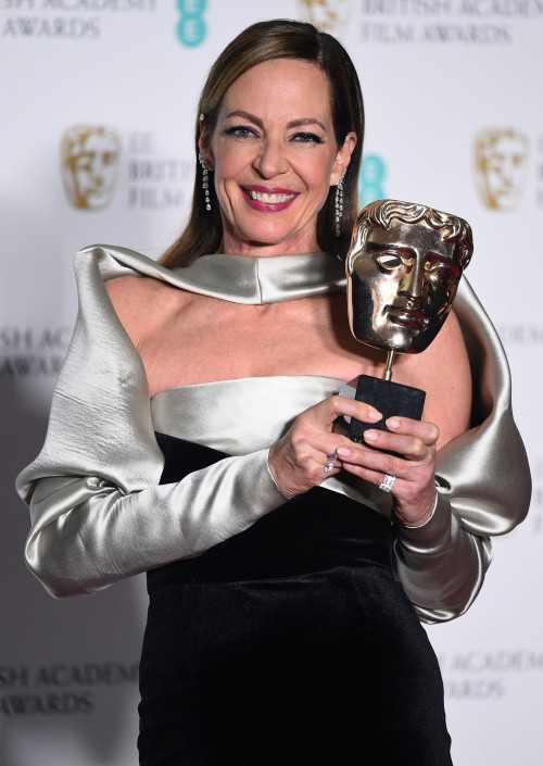 Allison Janney 71st British Academy Film Awards (30)