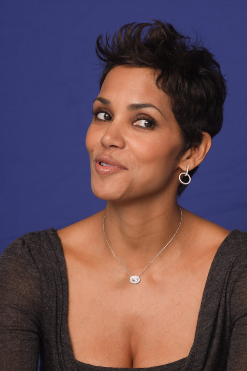 Halle MA Portraits 018
