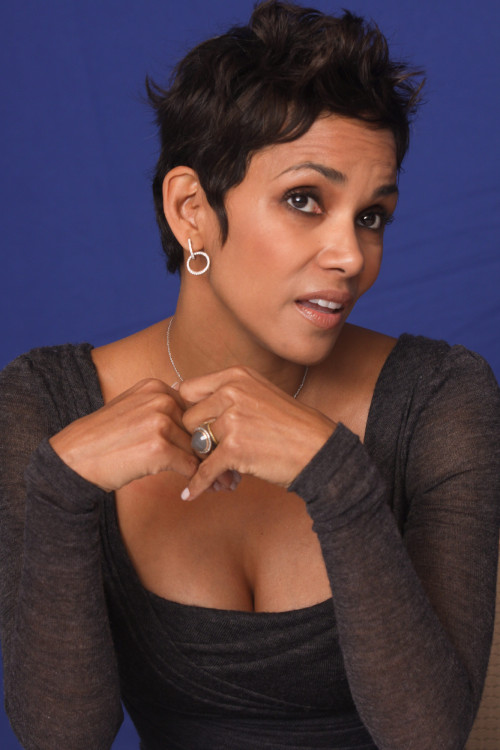 Halle MA Portraits 029