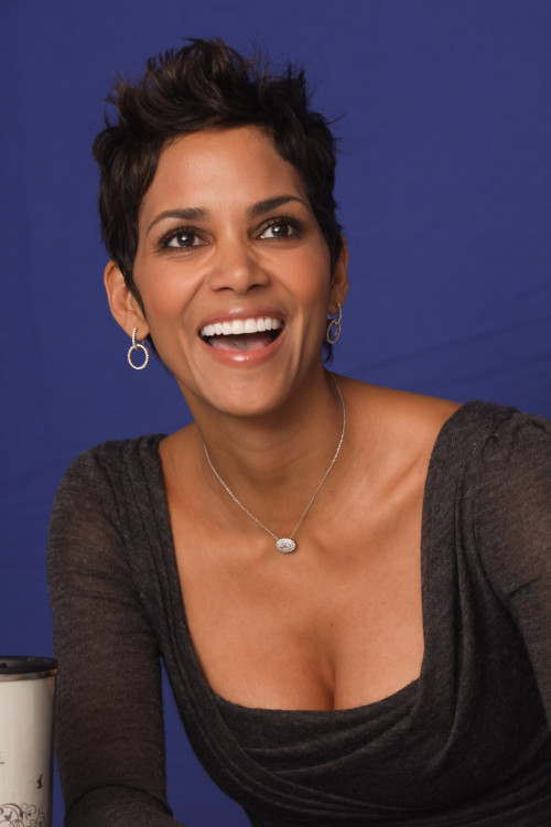 Halle MA Portraits 105
