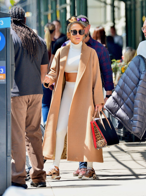 JLO (5)